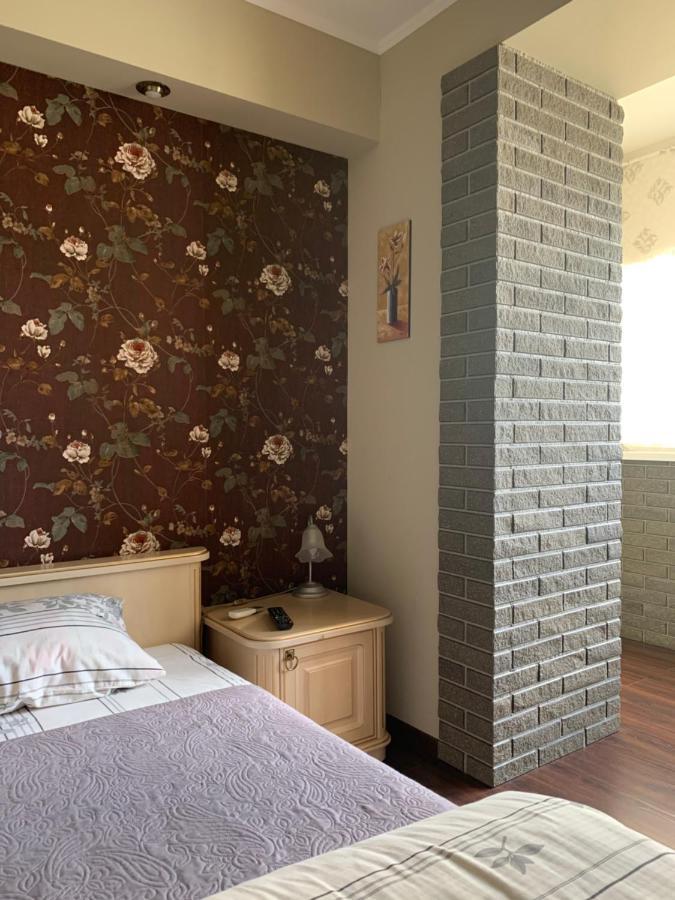 Great Apartment In The City Centre Ivano-Frankivsk Exterior photo